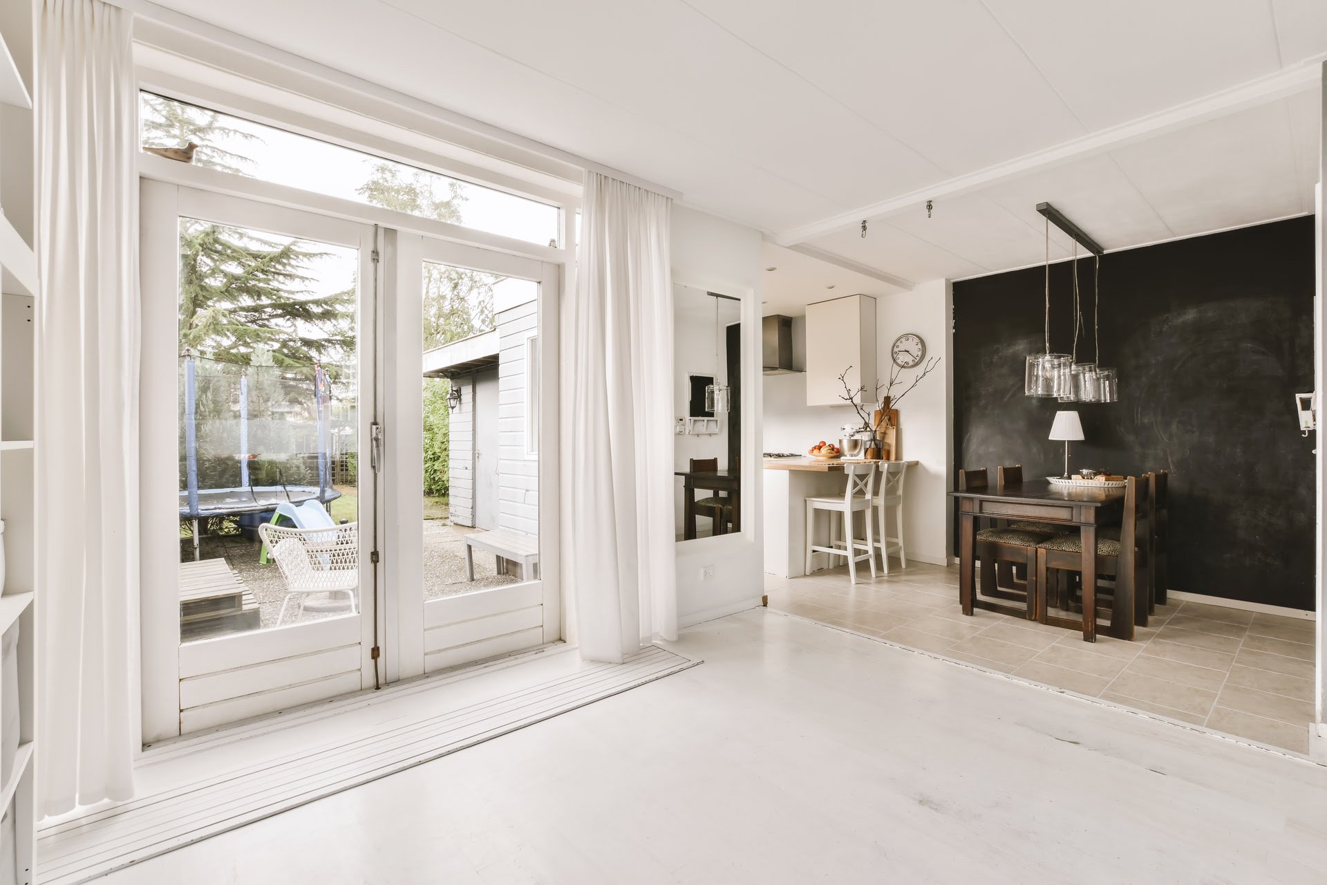 Étagère en Verre sur Mesure : maximiser l’espace avec panache ! 2 vitrage porte vitrée sur mesure